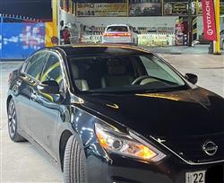 نيسان ألتيما